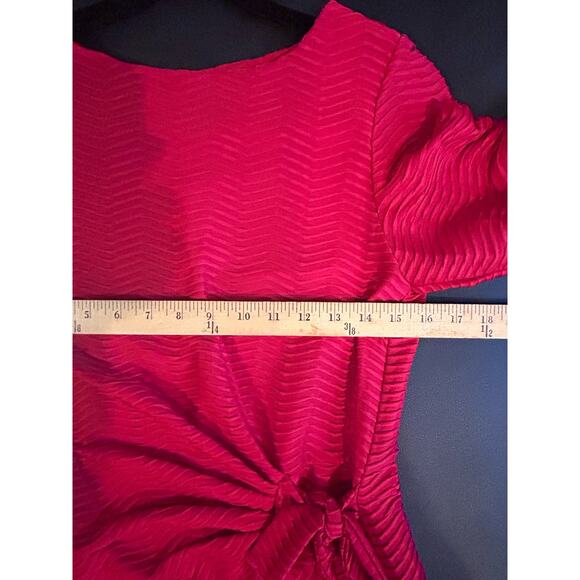 Shelby & Palmer Size 8 Red Dress Faux Wrap Style Red Texture Holiday - Picture 5 of 7